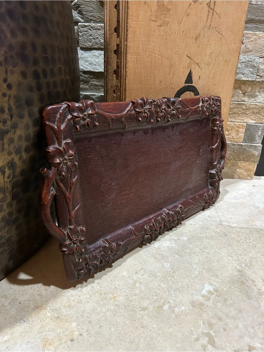 Vintage Syroco wooden tray w/intricate floral carvings and handles